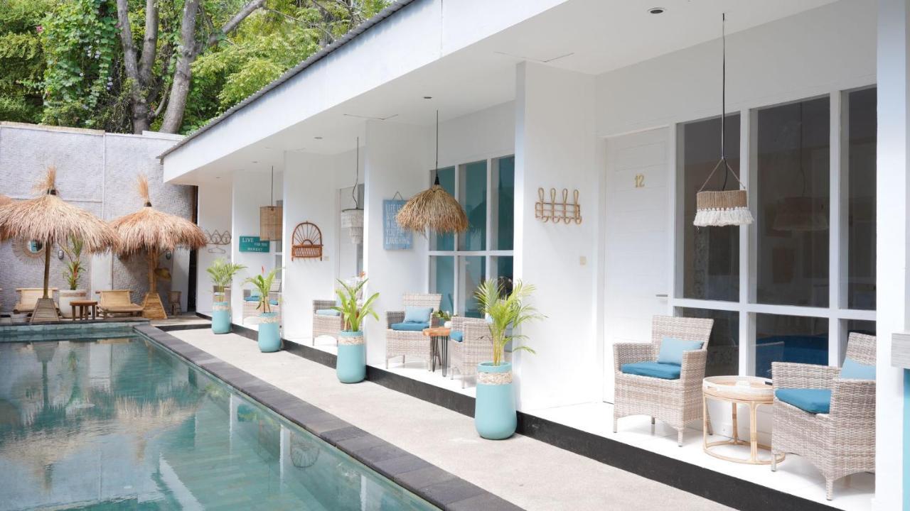 The White Bay Hotel Gili Trawangan Exterior photo